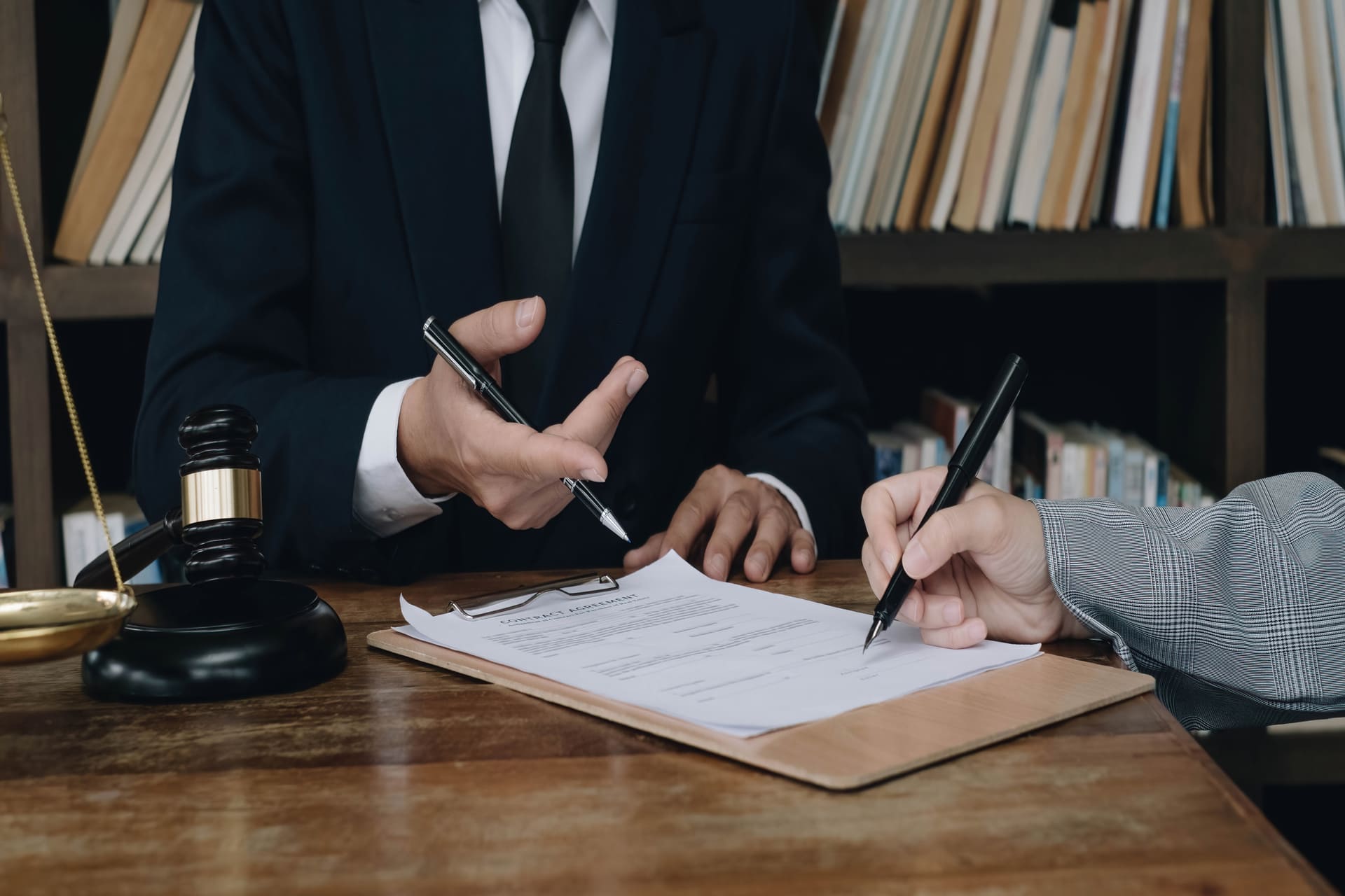 legal-agreement-meeting-with-attorney-in-office